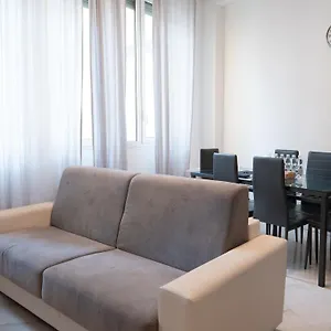 https://prestige-boutique-homes-duomo-1.italymilanhotels.net