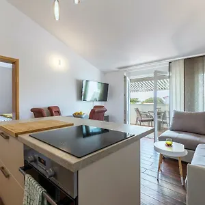 Lila Apartment Medulin
